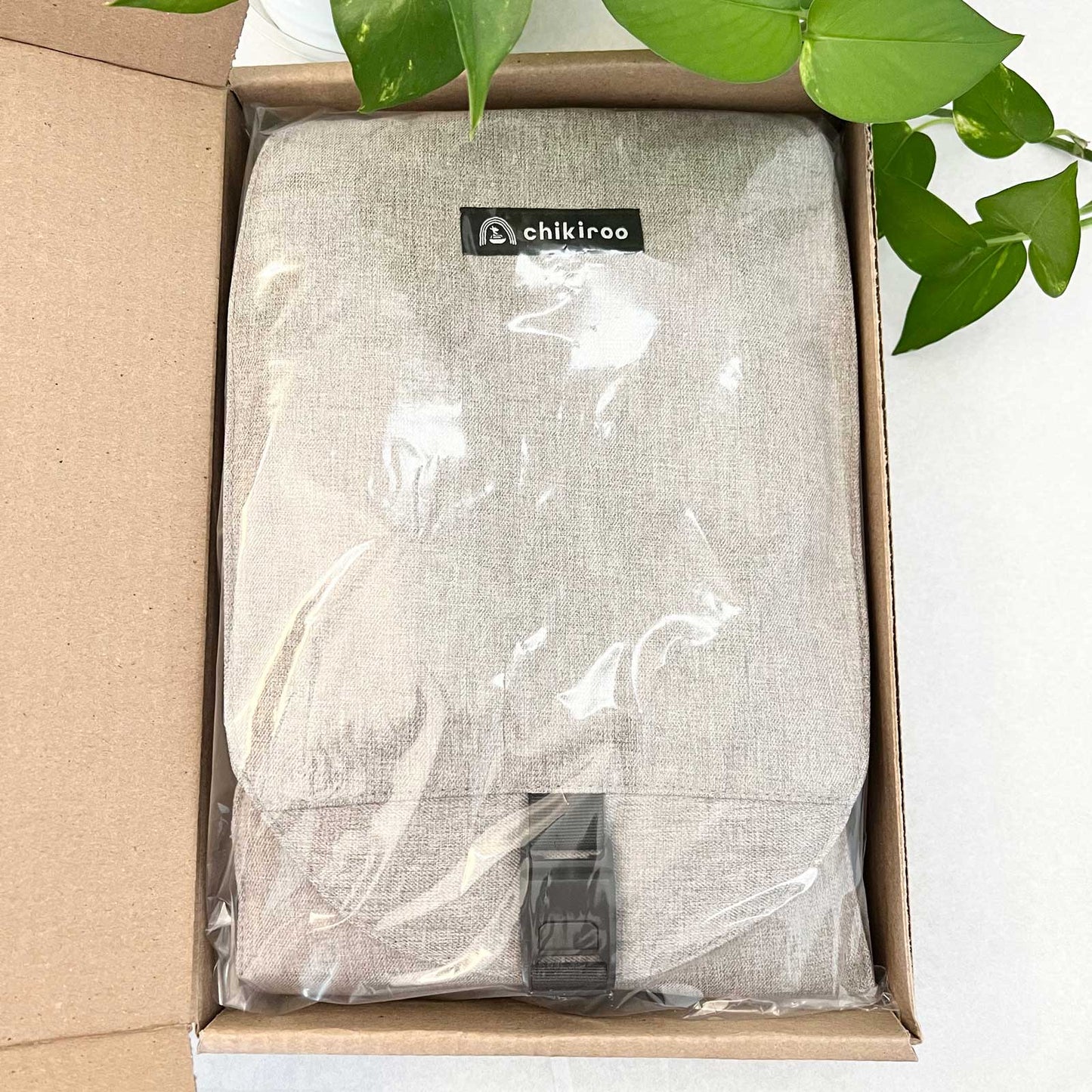 Chikiroo® Wearable Changing Station